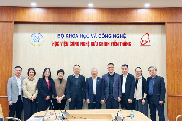 THÔNG BÁO VỀ CHƯƠNG TRÌNH ĐÀO TẠO THẠC SĨ NGÀNH TRUYỀN THÔNG ĐẠI CHÚNG