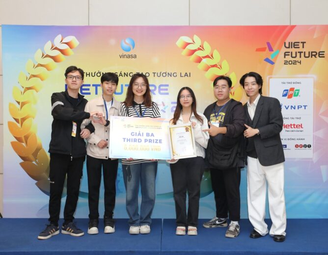 Multimedia Faculty Students Win Third Prize at VIETFUTURE AWARDS 2024